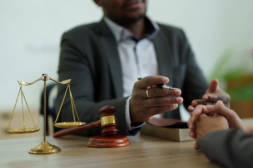 How To Choose The Best Criminal Lawyer